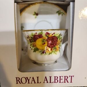 Royal Albert Old Country Roses Holiday